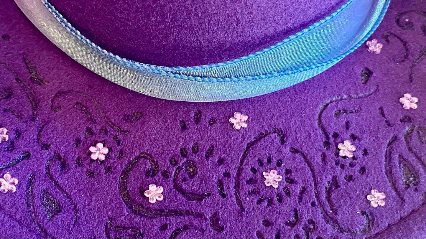 Custom Felt Cowboy Hat – Stand Out in Royal Purple with Rhinestone Elegance