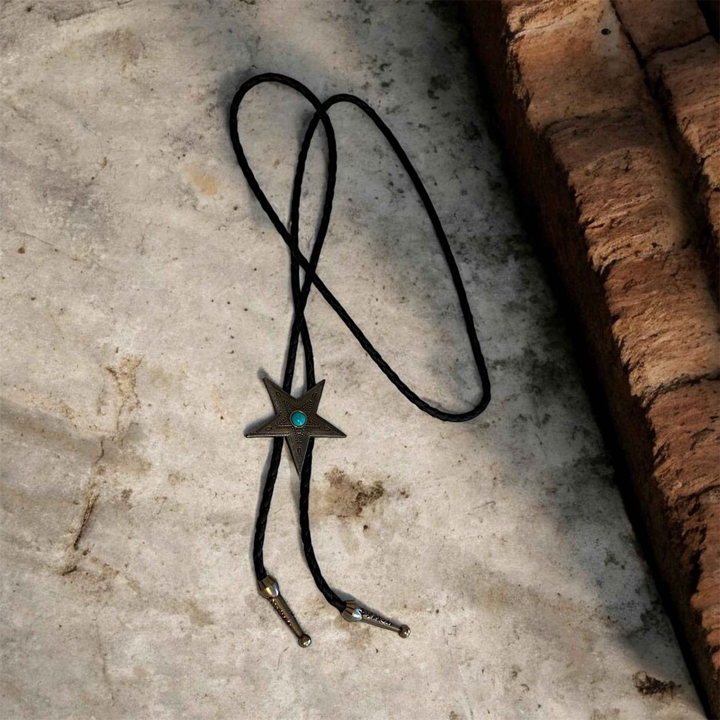 Stylish Bolo Ties for Everyone – Elevate Your Fashion Game