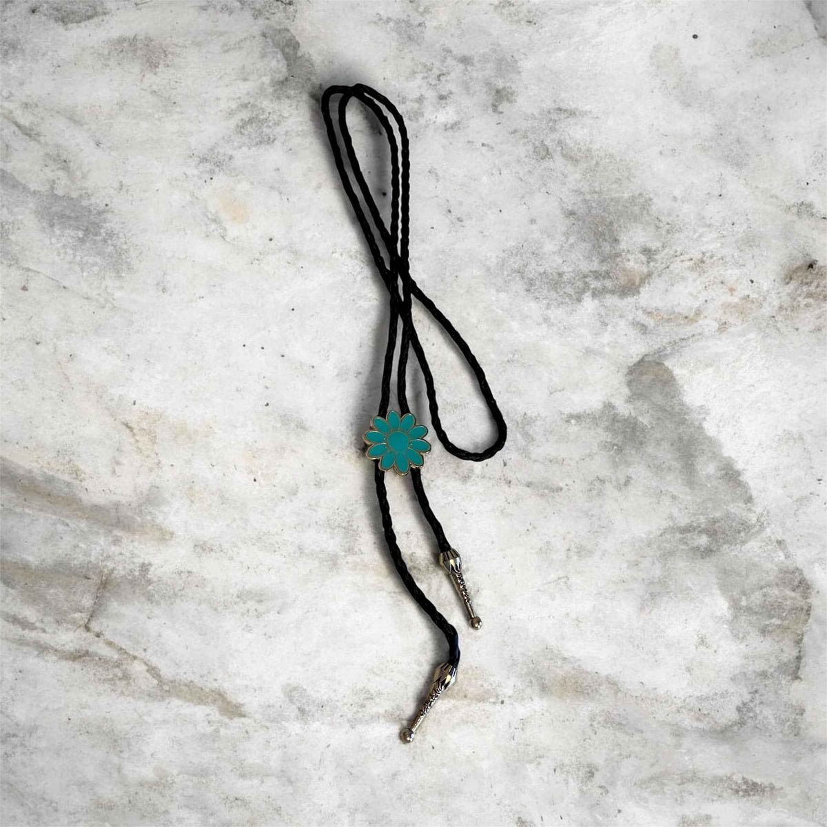Stylish Bolo Ties for Everyone – Elevate Your Fashion Game