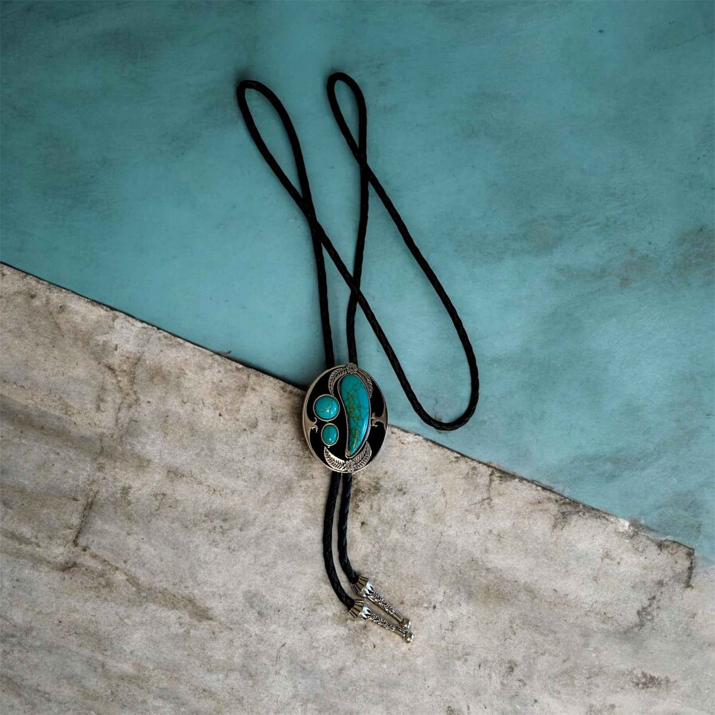 Stylish Bolo Ties for Everyone – Elevate Your Fashion Game