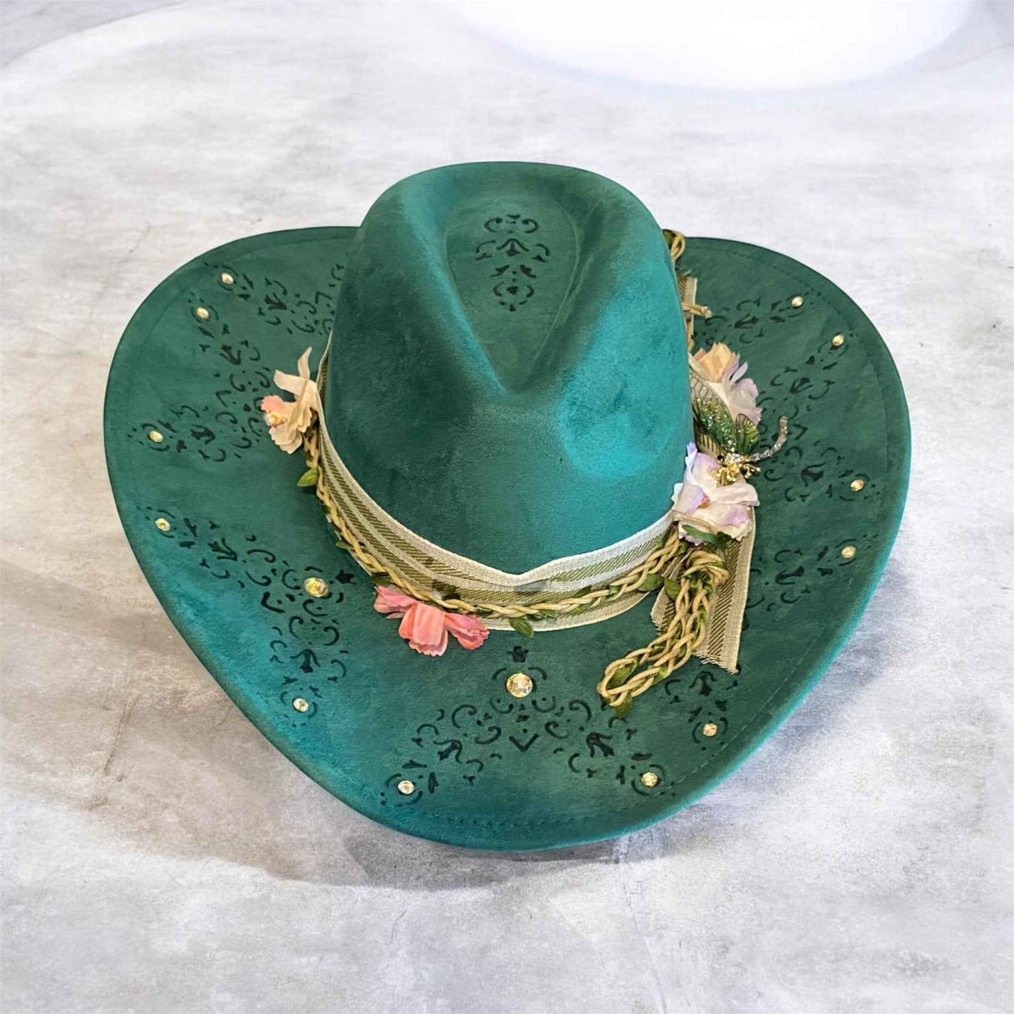Deluxe Suedette Cowboy Hat: Transform Your Look with Elegance