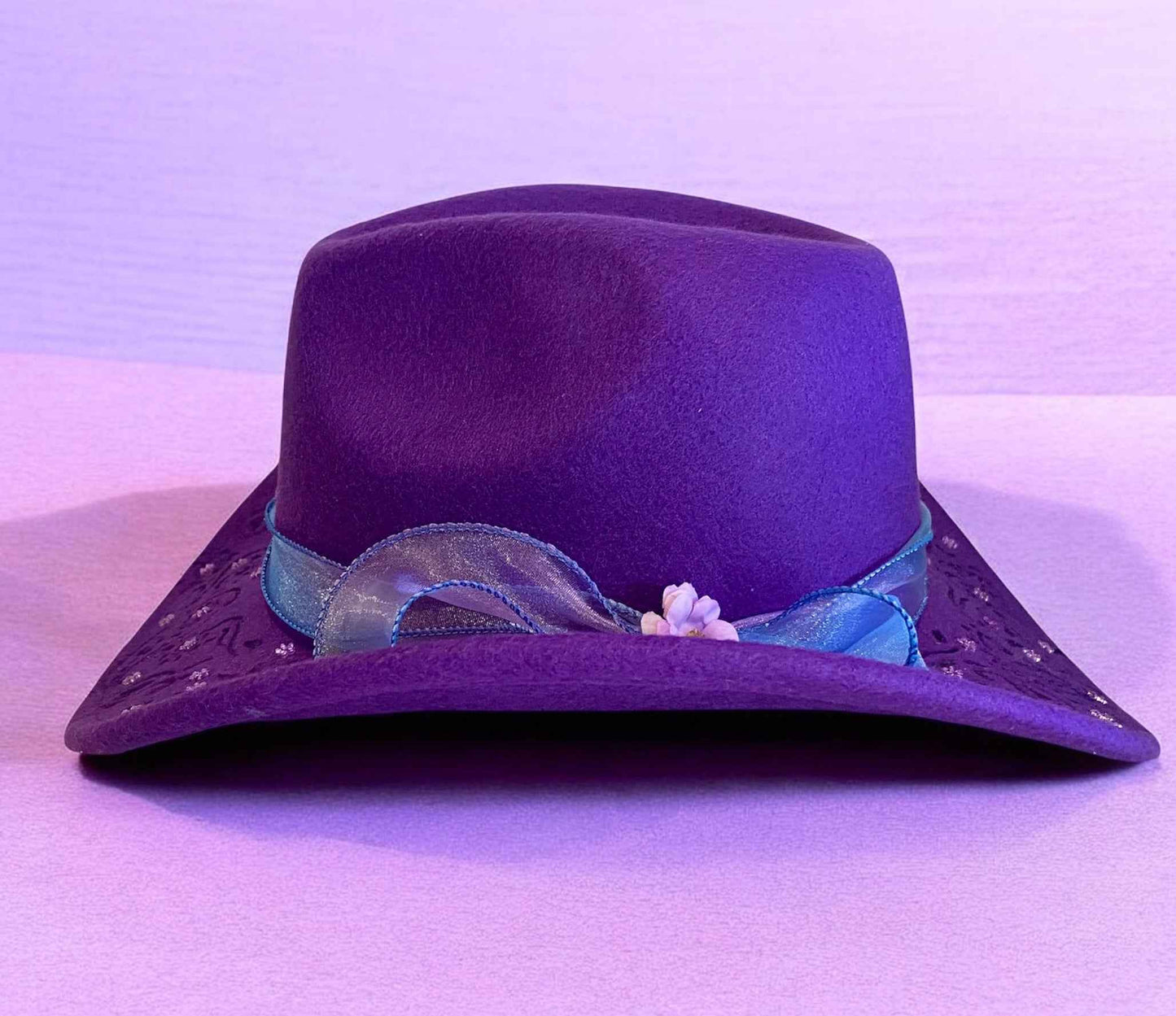 Custom Felt Cowboy Hat – Stand Out in Royal Purple with Rhinestone Elegance