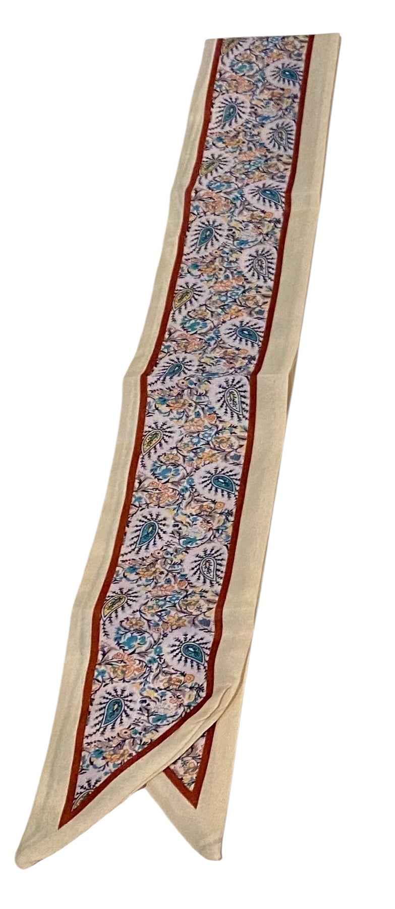 Versatile Twilly Scarves: Elevate Your Style with Endless Possibilities
