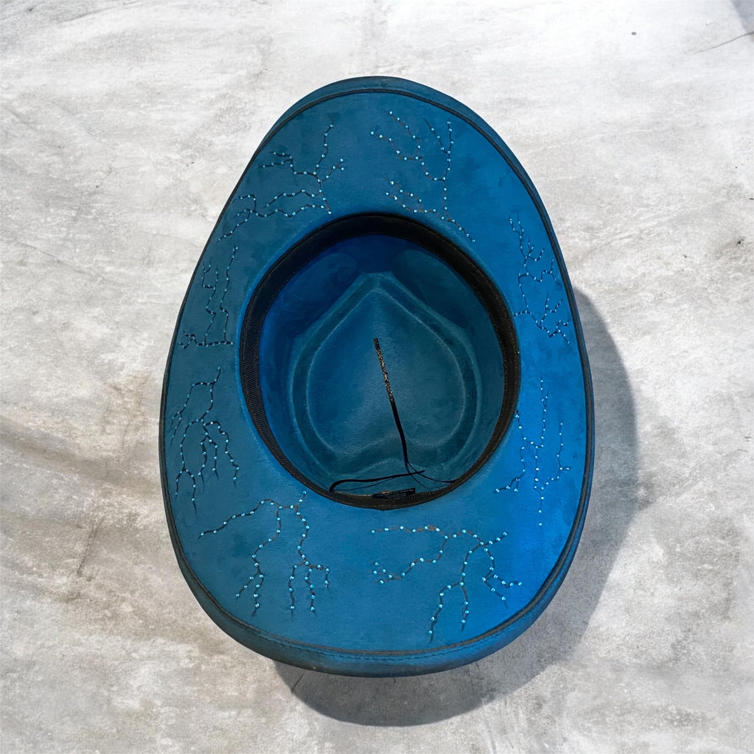 Deluxe Suedette Heart Crown Diamante Cowboy Hat, "Blue Fire Lady"