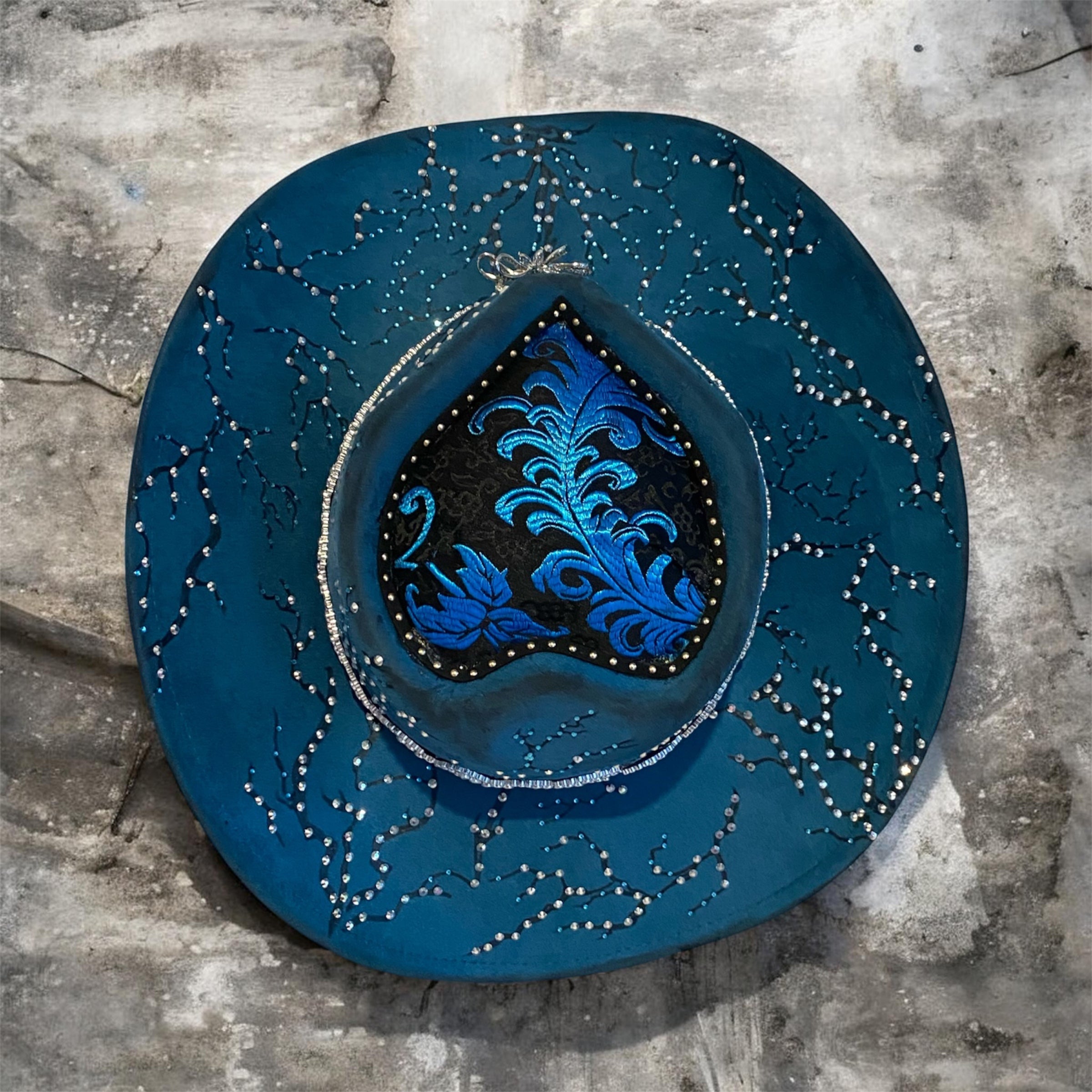 Deluxe Suedette Heart Crown Diamante Cowboy Hat, "Blue Fire Lady"