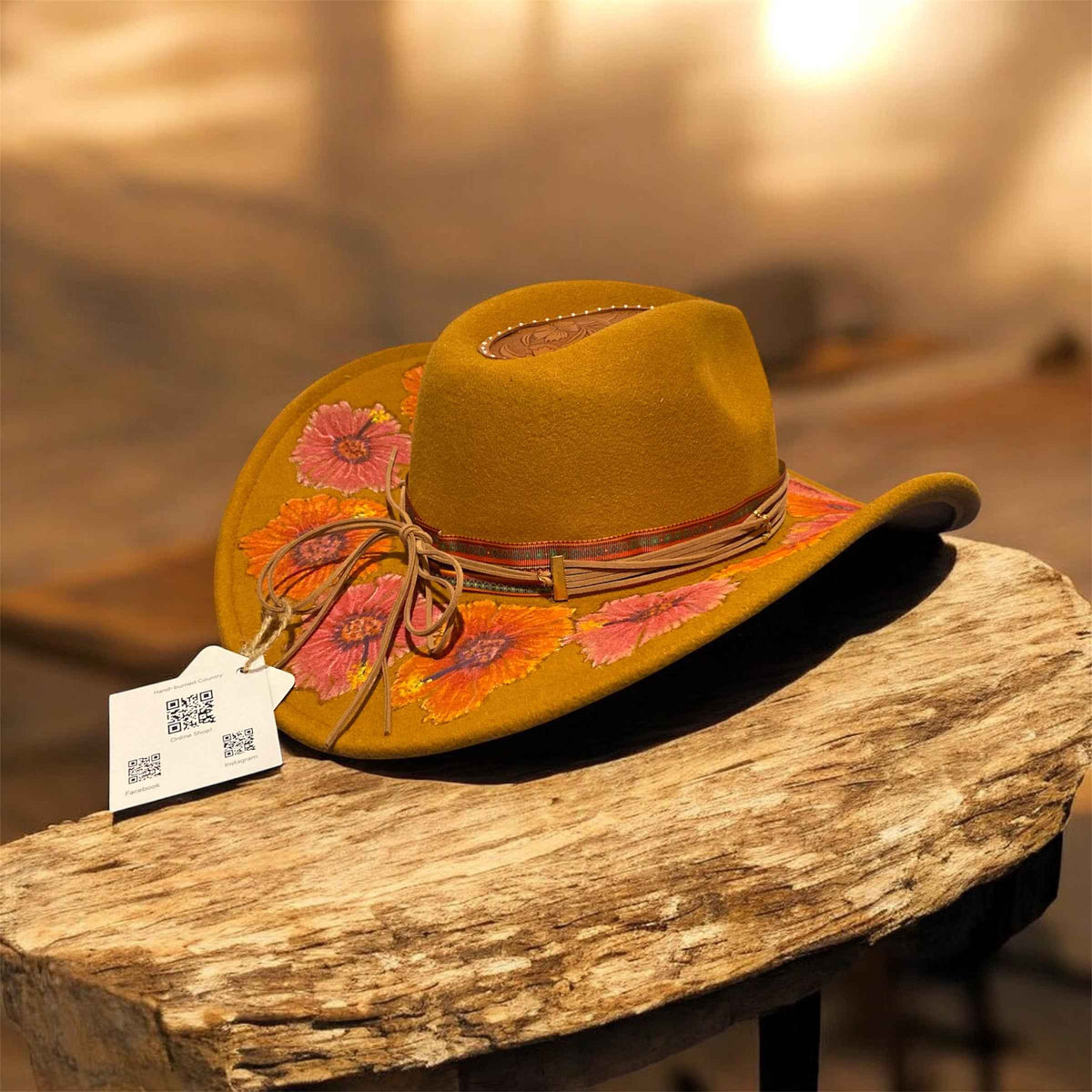 Hand-Painted Cowboy Hat - Custom Felt Wide Brim with Teardrop Crown for Effortless Style