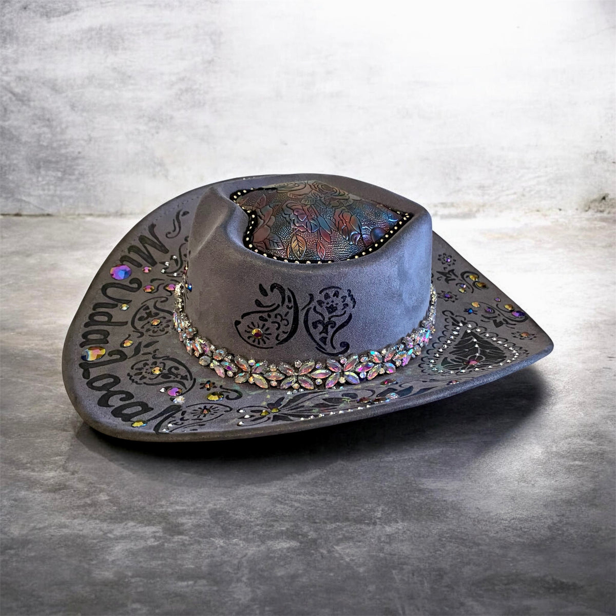 Fashion Forward Cowboy Hat: Mi Vida Loca Edition for Effortless Style and Confidence